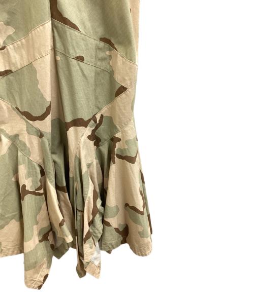 JUNYA WATANABE COMME des GARCONS（(ジュンヤワタナベ コムデギャルソン）JUNYA WATANABE COMME des GARCONS ((ジュンヤワタナベ コムデギャルソン) カモフラ柄キャミソールワンピース / JQ-O21 / AD2005 カーキ サイズ:Sの古着・服飾アイテム