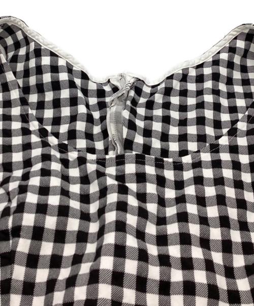 COMME des GARCONS COMME des GARCONS（コムデギャルソン コムデギャルソン）COMME des GARCONS COMME des GARCONS (コムデギャルソン コムデギャルソン) ポリ縮絨 ギンガムチェックノースリーブワンピース / RK-O007 / AD2007 ブラック×ホワイト サイズ:Sの古着・服飾アイテム
