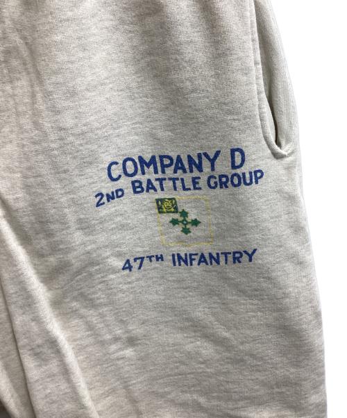 BOWWOW（バウワウ）BOWWOW (バウワウ) 47TH INFANTRY REGIMENT SWEAT SHORTS ベージュ サイズ:XXLの古着・服飾アイテム