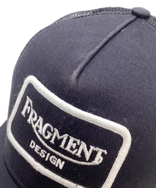 New Era（ニューエラ）New Era (ニューエラ) FRAGMENT DESIGN (フラグメントデザイン) メッシュキャップ / MESH CAP ネイビーの古着・服飾アイテム