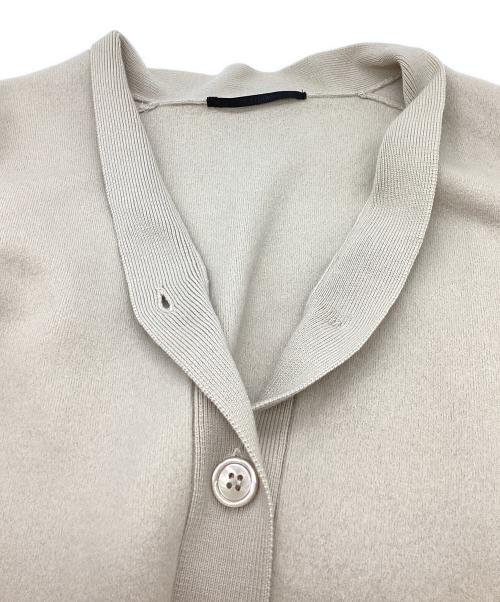 AP STUDIO（エーピーストゥディオ）AP STUDIO (エーピーストゥディオ) Form Knit Cardigan / フォームニットカーディガン / 23080586205030 ベージュ サイズ:FREEの古着・服飾アイテム