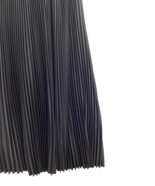 HYKE（ハイク）HYKE (ハイク) PLEATED SKIRT / プリーツスカート / 222-14129 ブラック サイズ:2の古着・服飾アイテム