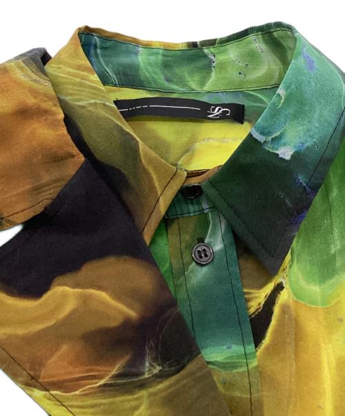 casane（カサネ）CASANE (カサネ) マーブルペイントデザインシャツ / CNTPS0423002 マルチカラー サイズ:FREEの古着・服飾アイテム