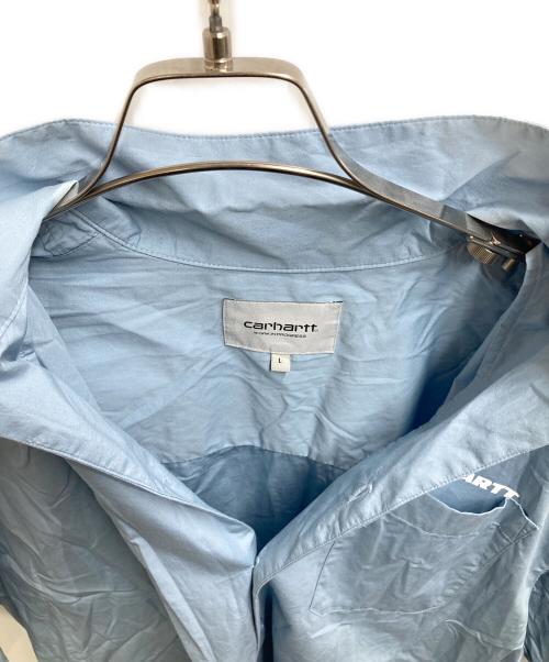 Carhartt WIP（カーハート ワーク イン プログレス）Carhartt WIP (カーハート ワーク イン プログレス) S/S LINK SCRIPT SHIRT / 80406.23TRHK03649.0124 ブルー サイズ:Lの古着・服飾アイテム