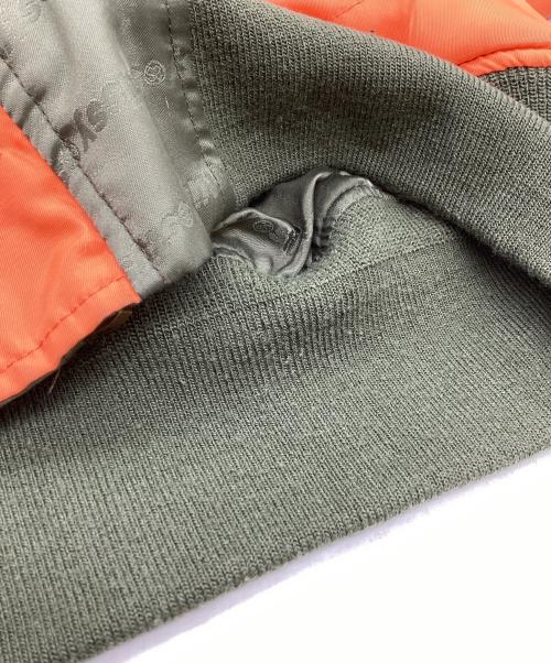 stussy（ステューシー）stussy (ステューシー) リバーシブルMA-1ジャケット カーキ×オレンジ サイズ:Mの古着・服飾アイテム