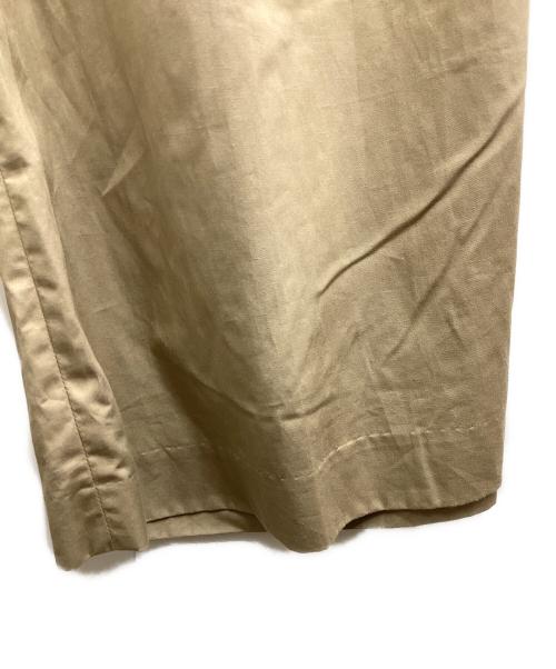 REVERBERATE（リバーバレイト）REVERBERATE (リバーバレイト) TACKED CHINO TROUSERS ベージュ サイズ:表記なしの古着・服飾アイテム