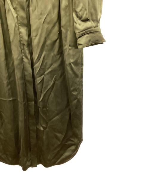 JIL SANDER（ジルサンダー）JIL SANDER (ジルサンダー) サテンシャツワンピース  / satin shirt dress / JSPS501706 WS38080011 / 21SS / イタリア製 / Made in ITALY オリーブ サイズ:32の古着・服飾アイテム