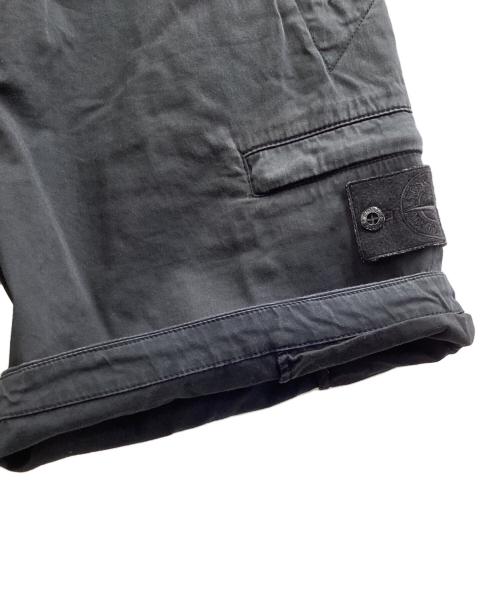 STONE ISLAND（ストーンアイランド）STONE ISLAND (ストーンアイランド) GHOST PIECE ガーメントダイショーツ / 7415L06F2 ブラック サイズ:30の古着・服飾アイテム
