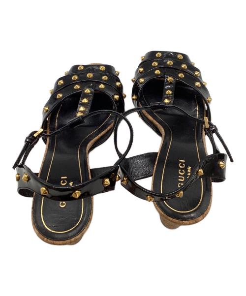 GUCCI（グッチ）GUCCI (グッチ) スタッズTストラップサンダル ブラック サイズ:36の古着・服飾アイテム