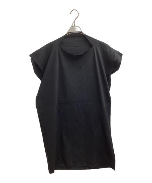 me ISSEY MIYAKE（ミーイッセイ ミヤケ）me ISSEY MIYAKE (ミーイッセイ ミヤケ) ノースリーブワンピース　M194KH511 ブラック サイズ:FREEの古着・服飾アイテム