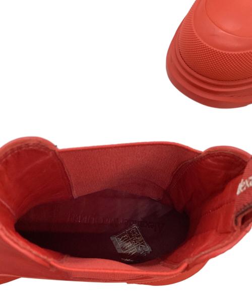 ALEXANDER McQUEEN（アレキサンダーマックイーン）ALEXANDER McQUEEN トラックソールサイドゴアブーツ / Track sole side gore boots / Chunky chelsea boots / 634617 レッド サイズ:41の古着・服飾アイテム