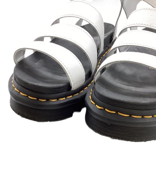 Dr.Martens（ドクターマーチン）Dr.Martens (ドクターマーチン) BLAIRE 厚底サンダル ホワイト サイズ:7の古着・服飾アイテム