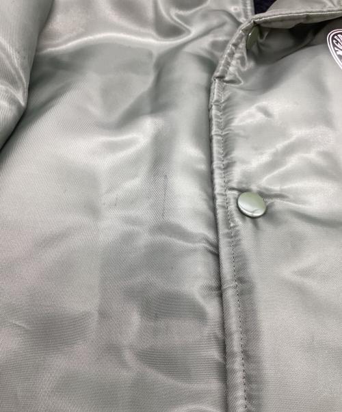 PORKCHOP GARAGE SUPPLY（ポークチョップガレージサプライ）PORKCHOP GARAGE SUPPLY (ポークチョップガレージサプライ) BOA COACH JKT / ボアコーチジャケット / In STATE岡山店5周年完全別注 オリーブ サイズ:XLの古着・服飾アイテム