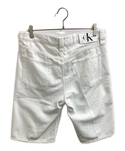 Calvin Klein Jeans（カルバンクラインジーンズ）Calvin Klein Jeans (カルバンクラインジーンズ) トラウザーショートパンツ ホワイト サイズ:32の古着・服飾アイテム
