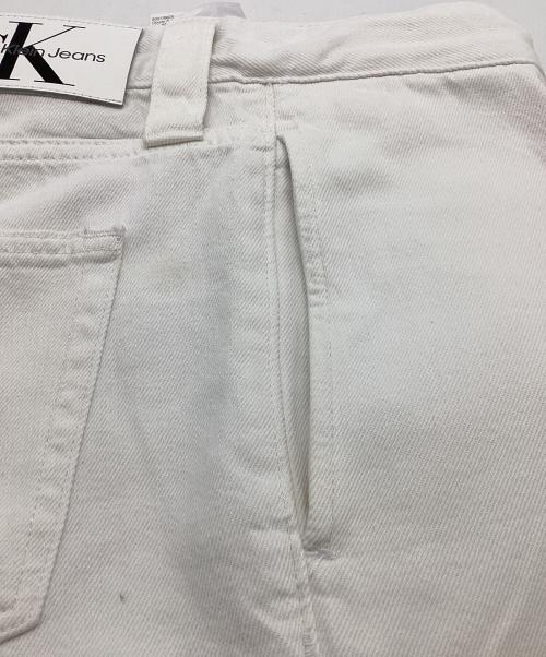Calvin Klein Jeans（カルバンクラインジーンズ）Calvin Klein Jeans (カルバンクラインジーンズ) トラウザーショートパンツ ホワイト サイズ:32の古着・服飾アイテム