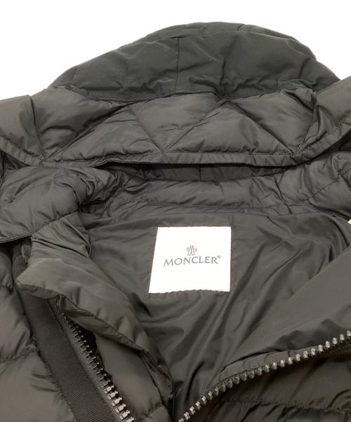 MONCLER（モンクレール）MONCLER (モンクレール) ダウンコート / GISELE GIUBBOTTO / B20934993885 54155 ブラックの古着・服飾アイテム