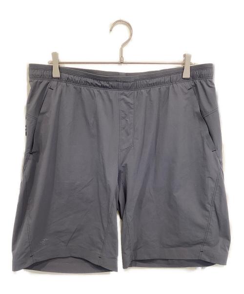 ARC'TERYX（アークテリクス）ARC'TERYX (アークテリクス) Aptin SHORT / ナイロン ロゴショーツ / 18905-126313 グレー サイズ:Lの古着・服飾アイテム