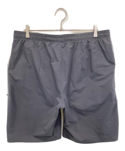 ARC'TERYX（アークテリクス）ARC'TERYX (アークテリクス) Aptin SHORT / ナイロン ロゴショーツ / 18905-126313 グレー サイズ:Lの古着・服飾アイテム
