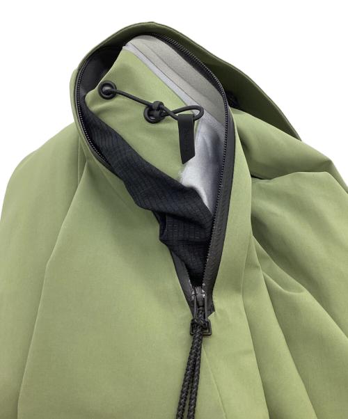 on（オン）on (オン) PARKA / 254.01086 グリーン サイズ:Sの古着・服飾アイテム
