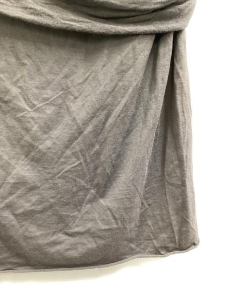 JULIUS（ユリウス）JULIUS　 (ユリウス) HOOP NECK CUT & SEWN / Tシャツ グレー サイズ:1の古着・服飾アイテム
