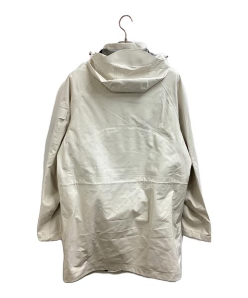ALPHA TAURI（アルファタウリ）ALPHA TAURI (アルファタウリ) レインコート / ATA23000 アイボリー サイズ:Mの古着・服飾アイテム