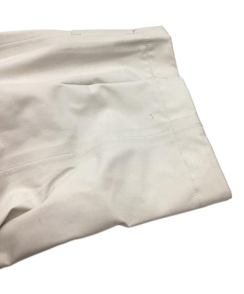 ALPHA TAURI（アルファタウリ）ALPHA TAURI (アルファタウリ) レインコート / ATA23000 アイボリー サイズ:Mの古着・服飾アイテム