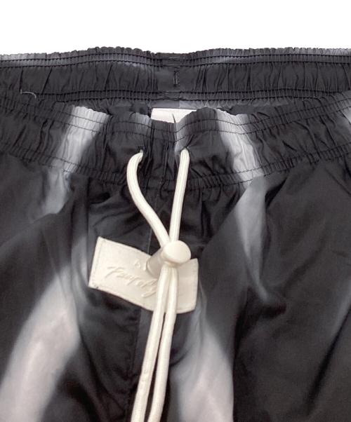 NIKE（ナイキ）NIKE (ナイキ) FEAR OF GOD (フィア・オブ・ゴッド) ALL OVER PRINT PANTS　BV8737 ブラック サイズ:Lの古着・服飾アイテム