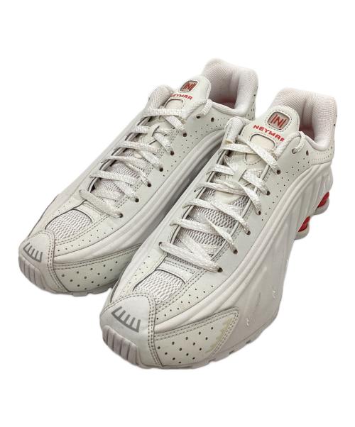 NIKE（ナイキ）NIKE (ナイキ) SHOX R4  NEYMAR JR / ショックス R4 ネイマールジュニア / BV1387-002 ホワイト サイズ:28cmの古着・服飾アイテム