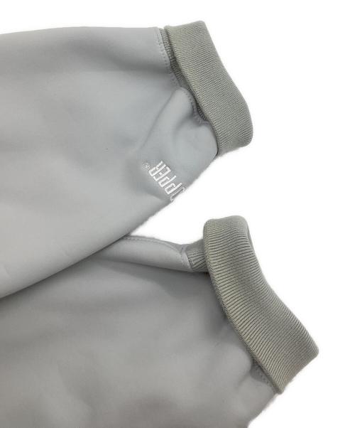 SUPREME（シュプリーム）SUPREME (シュプリーム) WINDSTOPPER Zip Up Hooded Sweatshirt / WINDSTOPPER ジップアップ フード付きスウェットシャツ / 22FW グレー サイズ:Mの古着・服飾アイテム