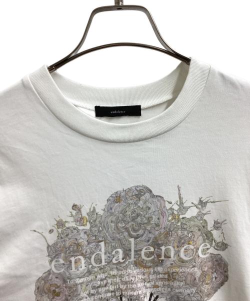 endalence（エンダレンス）endalence (エンダレンス) Yuta Okuda (ユウタオクダ) コラボレーションTシャツ / ライトブーケ ホワイト サイズ:Sの古着・服飾アイテム