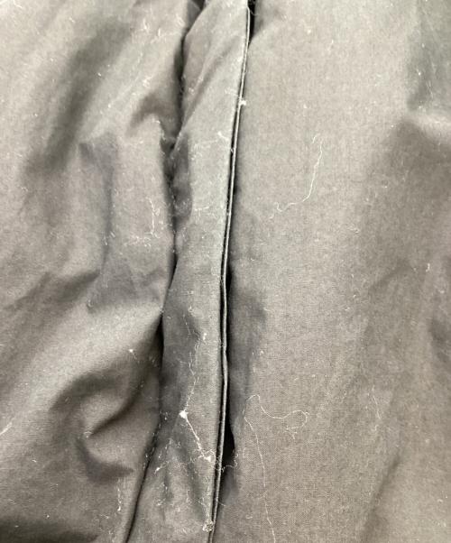 MM6 Maison Margiela（エムエムシックスメゾンマルジェラ）MM6 Maison Margiela (エムエムシックスメゾンマルジェラ) ワンポイント刺繍中綿シャツジャケット/S62DL0009 S47294 ブラック サイズ:42の古着・服飾アイテム