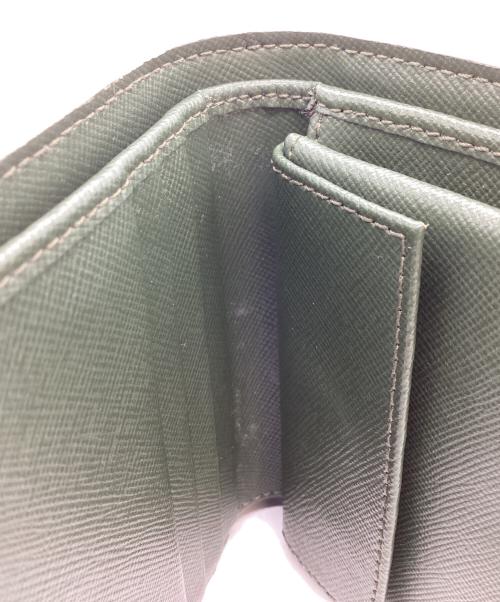 MARNI（マルニ）MARNI (マルニ) 2つ折り財布 / PFMOQ14ULPLV520 グリーンの古着・服飾アイテム