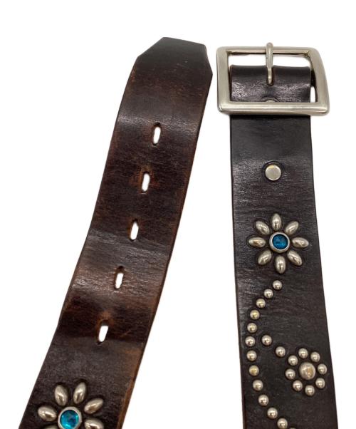 htc（エイチティーシー）htc (エイチティーシー) フラワースタッズベルト / Flour studs belt ブラック サイズ:32の古着・服飾アイテム