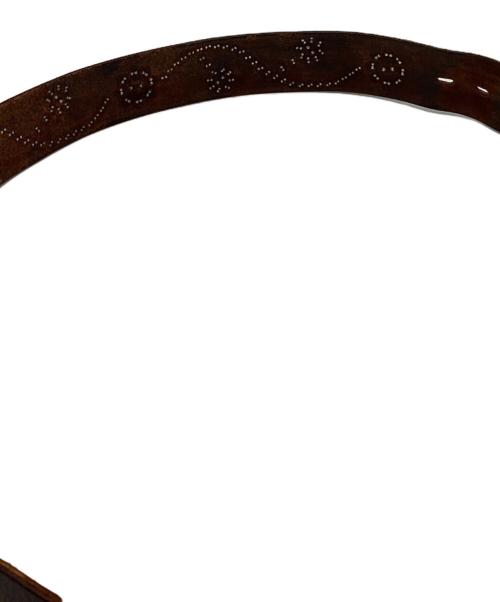 htc（エイチティーシー）htc (エイチティーシー) フラワースタッズベルト / Flour studs belt ブラック サイズ:32の古着・服飾アイテム