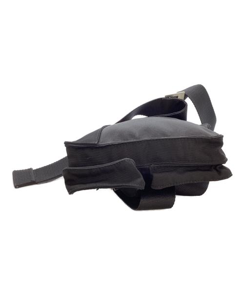 A-COLD-WALL（ア・コールド・ウォール）A-COLD-WALL (ア・コールド・ウォール) CANVAS HOLSTER BAG ブラックの古着・服飾アイテム