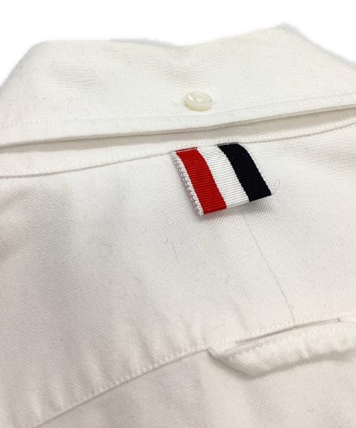 Thom Browne（トムブラウン）Thom Browne (トムブラウン) Oxford Striped Elastic Seam Shirt / オックスフォードストライプ エラスティックシームシャツ / MWL270A-00139100 ホワイト サイズ:2の古着・服飾アイテム