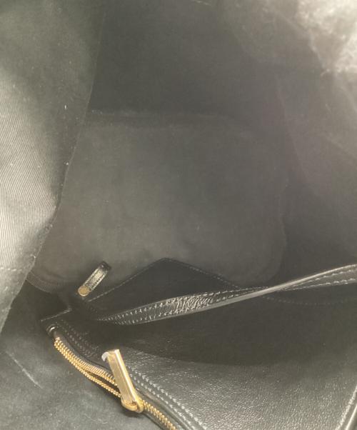 Saint Laurent Paris（サンローランパリ）Saint Laurent Paris (サンローランパリ) RIVE GAUCHE BUCKET BAG / リヴゴーシュ バケットバッグ / TCT710261 / 0124 ブラックの古着・服飾アイテム