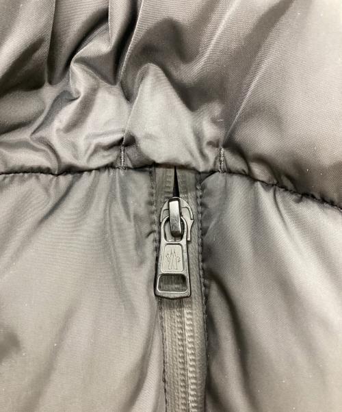 MONCLER（モンクレール）MONCLER (モンクレール) MONTCLA / モンクラ / F20911B56900 / Made in Romania / ルーマニア製 ブラック サイズ:2の古着・服飾アイテム