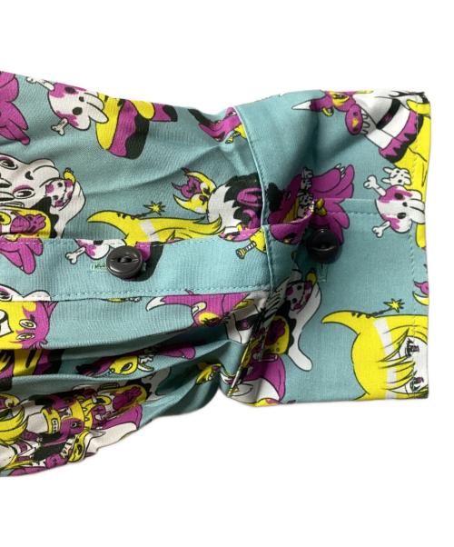 KIDILL（キディル）KIDILL (キディル) MILITARY SHIRT PUNK GIRL / ミリタリーシャツパンクガール / 25SS ARTWORK BY KAE TANAKA / KL932 ブルー サイズ:FREEの古着・服飾アイテム