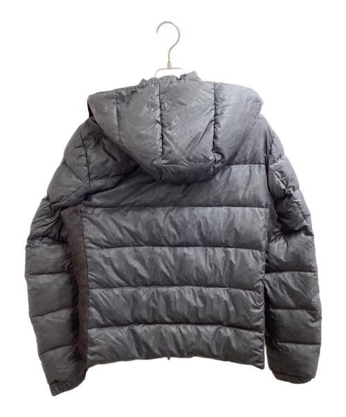 ETRO（エトロ）ETRO (エトロ) スエード切替 ペイズリー ダウンジャケット / Made in Iyaly / イタリア製 グレー サイズ:Lの古着・服飾アイテム