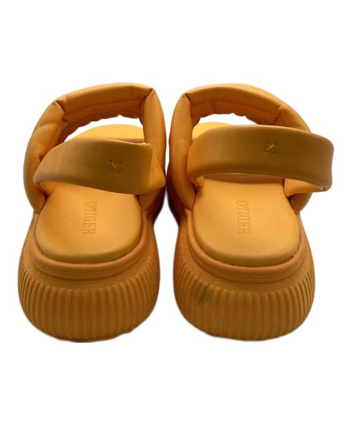 Onitsuka Tiger（オニツカタイガー）Onitsuka Tiger (オニツカタイガー) OTIGER STRAP　/　1182A623 オレンジ サイズ:27の古着・服飾アイテム