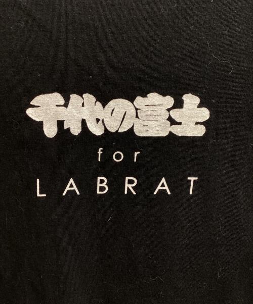 LABRAT（ラブラット）LABRAT (ラブラット) フォトTシャツ / 千代の富士 ブラック サイズ:Mの古着・服飾アイテム
