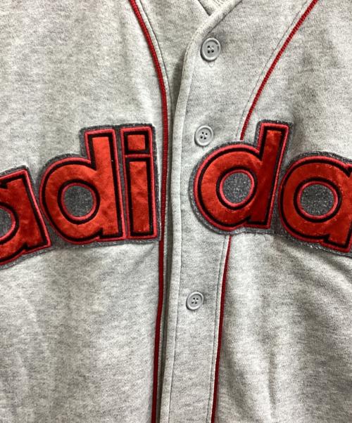 adidas（アディダス）adidas (アディダス) ベースボールシャツ グレー サイズ:Lの古着・服飾アイテム