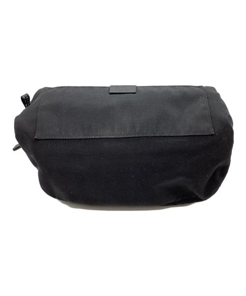 GUCCI（グッチ）GUCCI (グッチ) GGナイロン クロスボディバッグ ブラックの古着・服飾アイテム