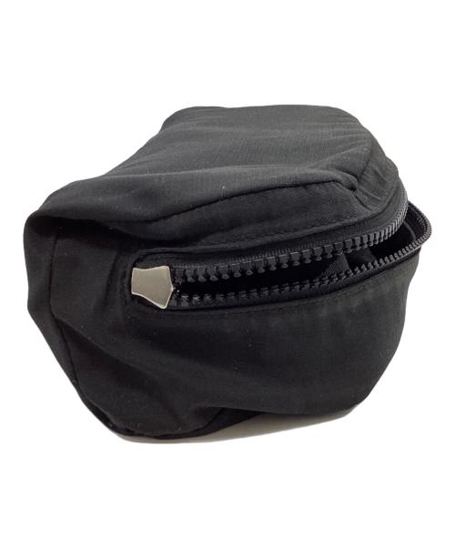 GUCCI（グッチ）GUCCI (グッチ) GGナイロン クロスボディバッグ ブラックの古着・服飾アイテム