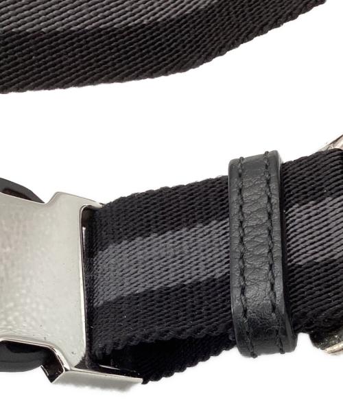 GUCCI（グッチ）GUCCI (グッチ) GGナイロン クロスボディバッグ ブラックの古着・服飾アイテム