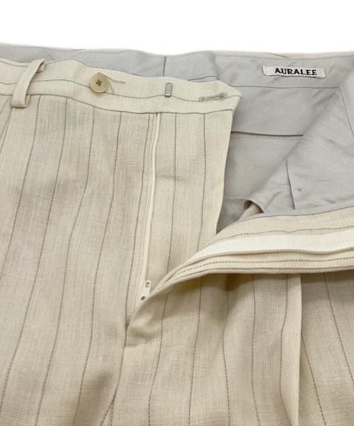 AURALEE（オーラリー）AURALEE (オーラリー) HARD TWIST WOOL STRIPE SLACKS / A23SP02WP / 23SS ベージュ サイズ:4の古着・服飾アイテム