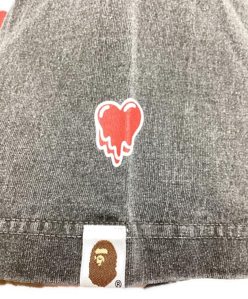 A BATHING APE（アベイシングエイプ）A BATHING APE　 (アベイシングエイプ) EMOTIONALLY UNAVAILLABLE (エモーショナリー アンアベイラブル) APE HEAD TEE / エイプ ヘッド ティー / Tシャツ グレー サイズ:XLの古着・服飾アイテム