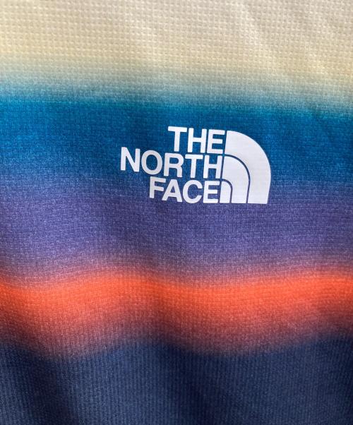 THE NORTH FACE（ザ ノース フェイス）THE NORTH FACE (ザ ノース フェイス) ショートスリーブフリーランフラッシュドライボーダークルー / NT62490 マルチカラー サイズ:XL 未使用品の古着・服飾アイテム