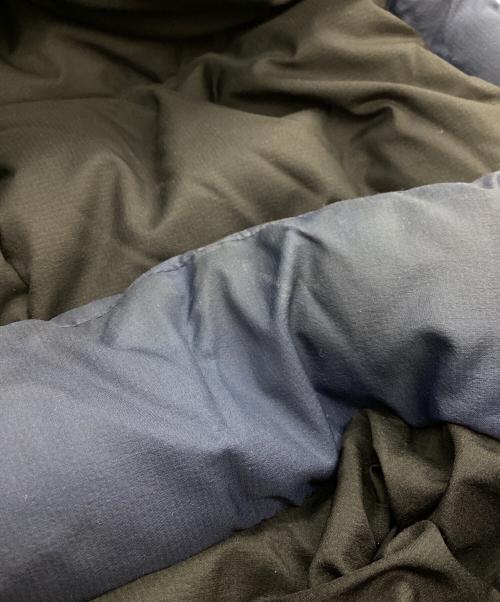 MARMOT（マーモット）Marmot (マーモット) SHIPS (シップス) 別注Parbat Down Parka / パルバットダウンパーカ ブラック×ブルー サイズ:Lの古着・服飾アイテム